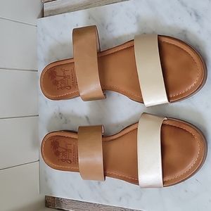 Jellypop Sandals